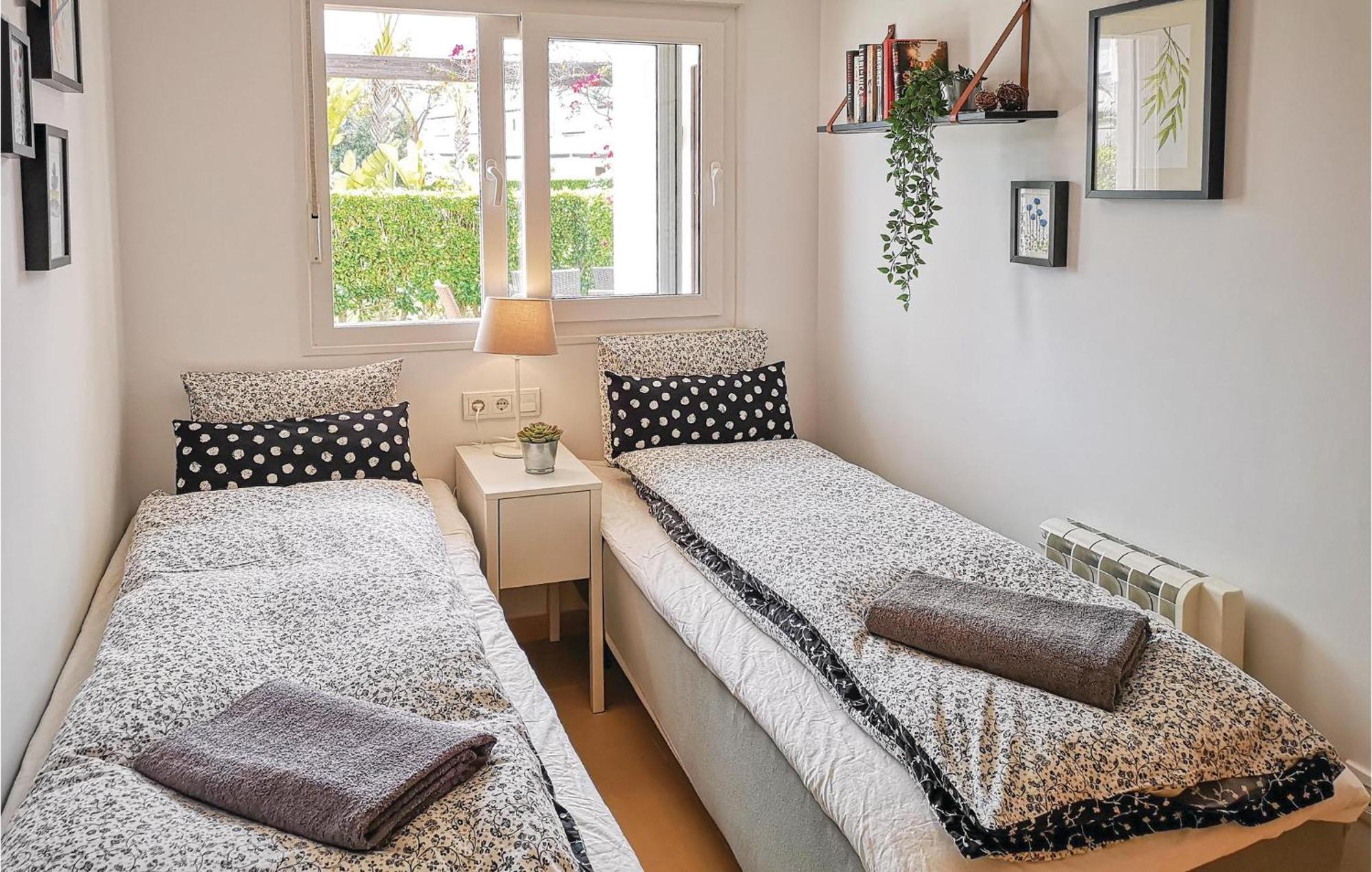 Pet Friendly Apartment In Alhama De Murcia El Romero Extérieur photo